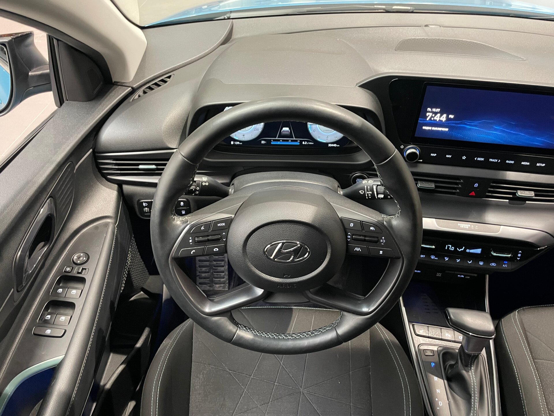 Автомобиль Hyundai Bayon 1.4 AT (100 л.с.) - 14