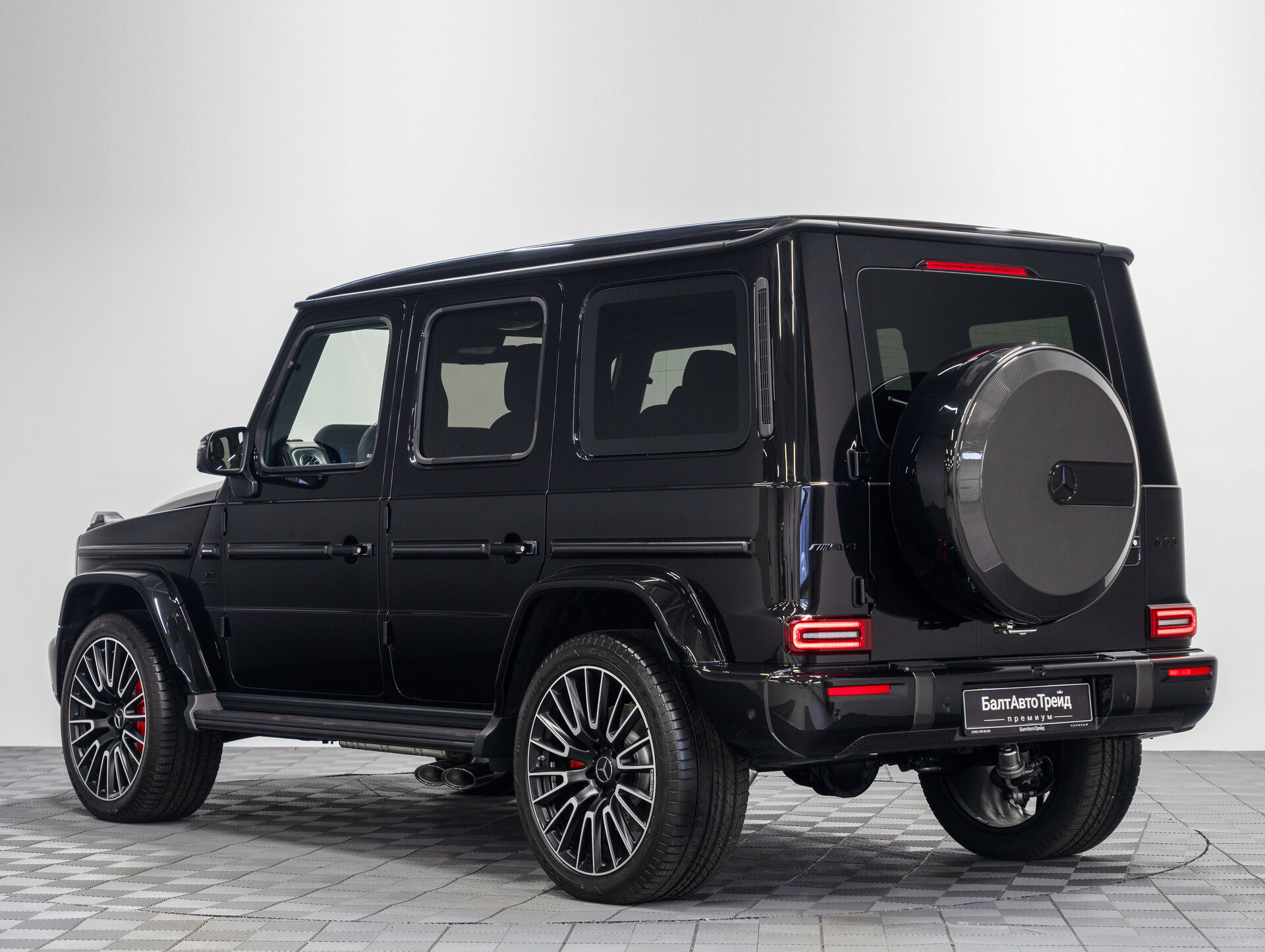 Автомобиль Mercedes-Benz G-Класс AMG 63 AMG 4.0 AT (585 л.с.) 4WD - 10