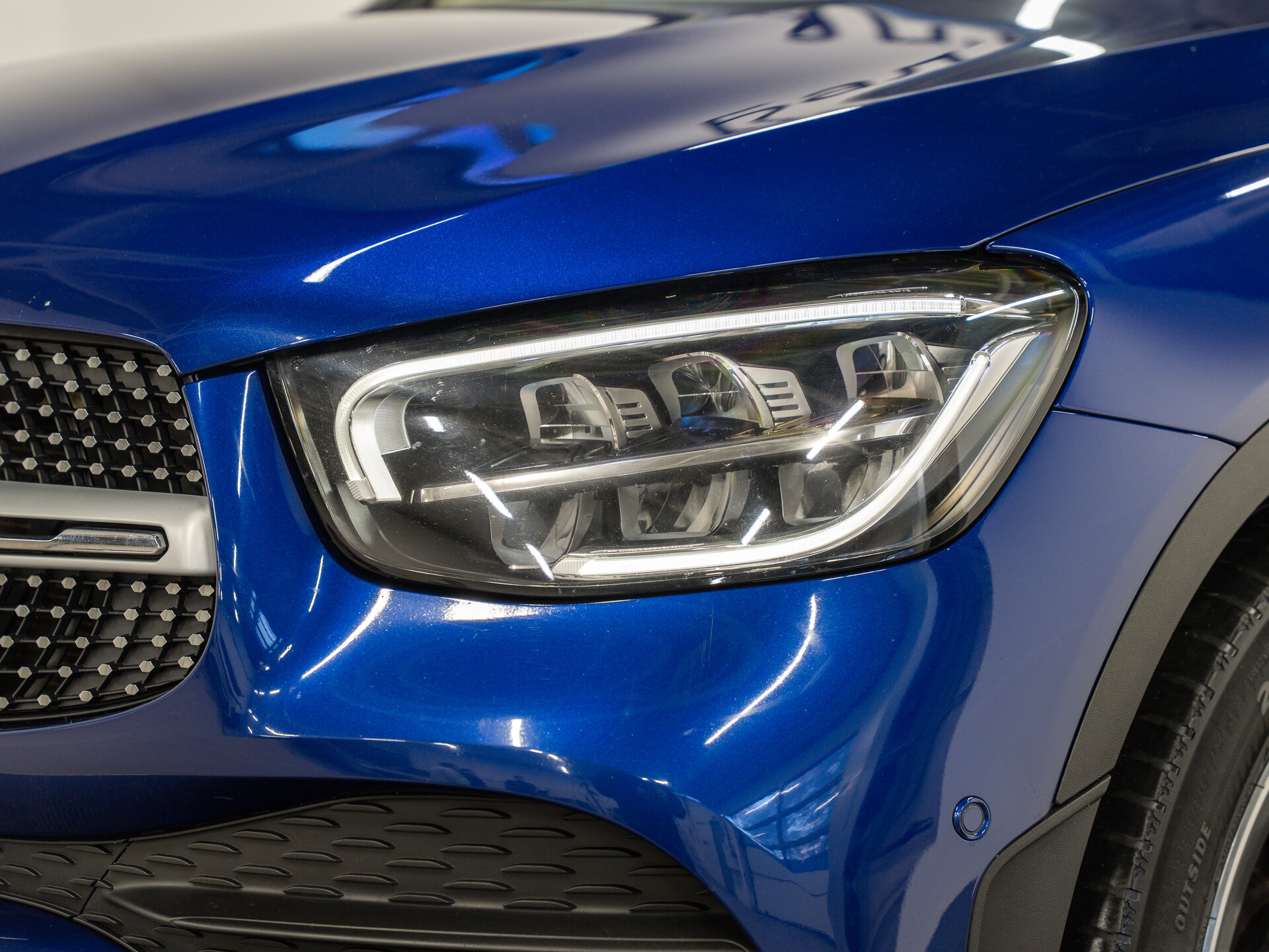Автомобиль Mercedes-Benz GLC Coupe 300 2.0 AT (249 л.с.) 4WD - 2