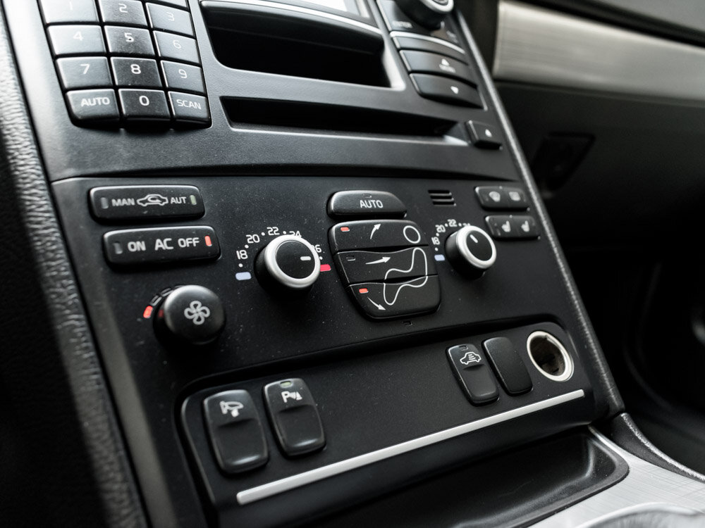 Купить Volvo XC90 2.4d AT (185 л.с.) 4WD, 2009 в Екатеренбурге