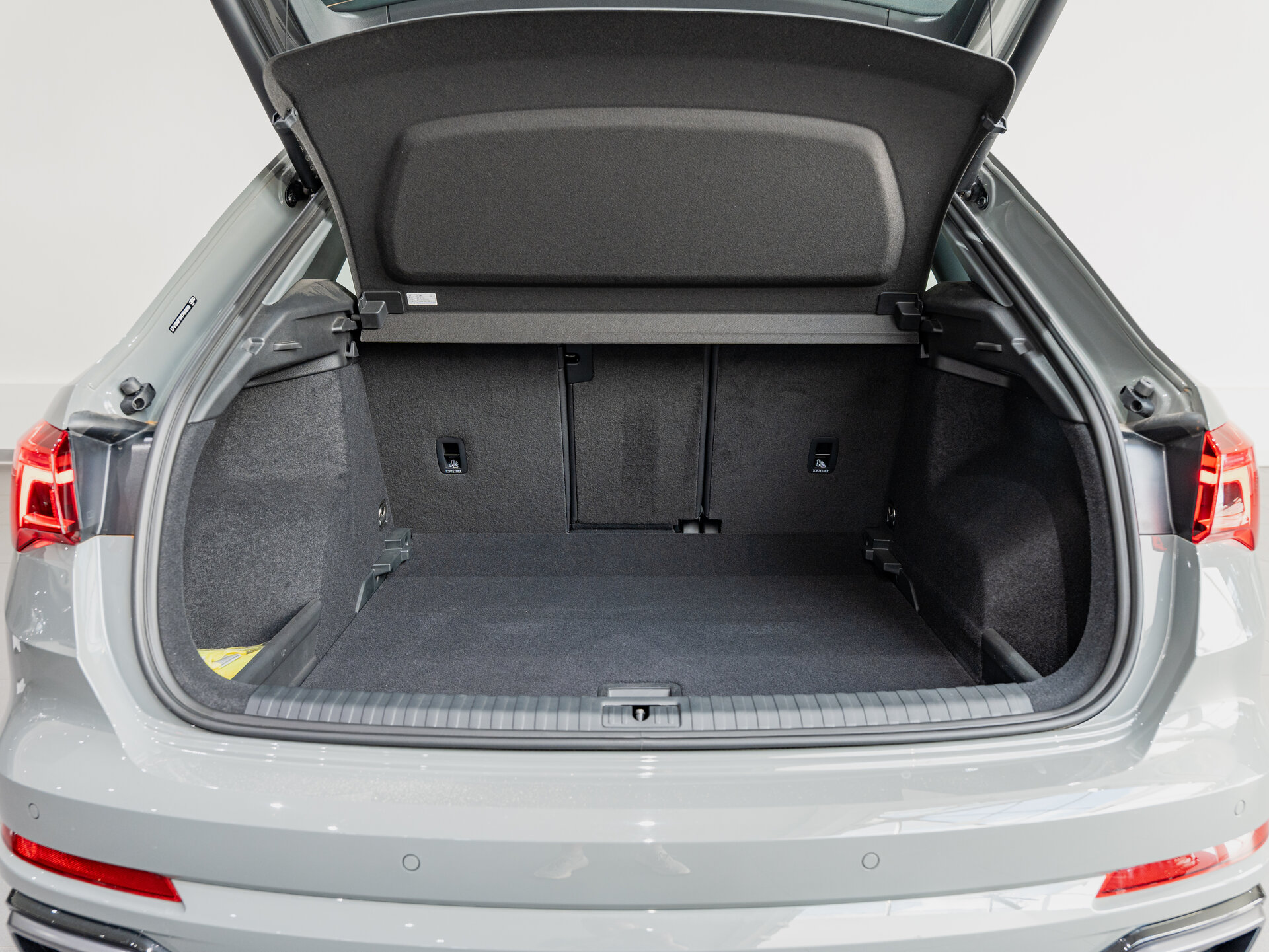 Автомобиль Audi Q3 35 TFSI 1.5 AMT (160 л.с.) - 20