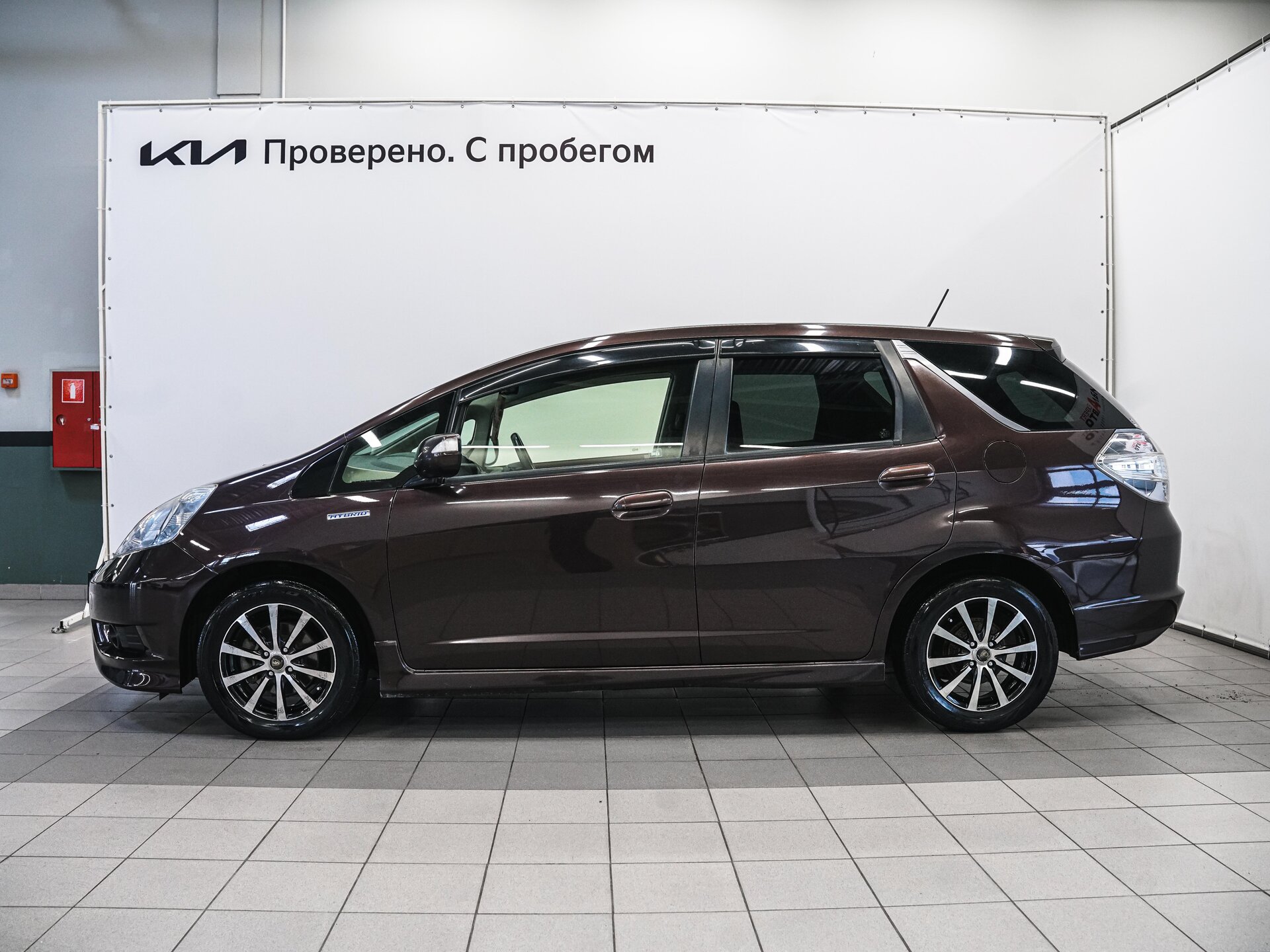 Honda Fit Shuttle 2012 8