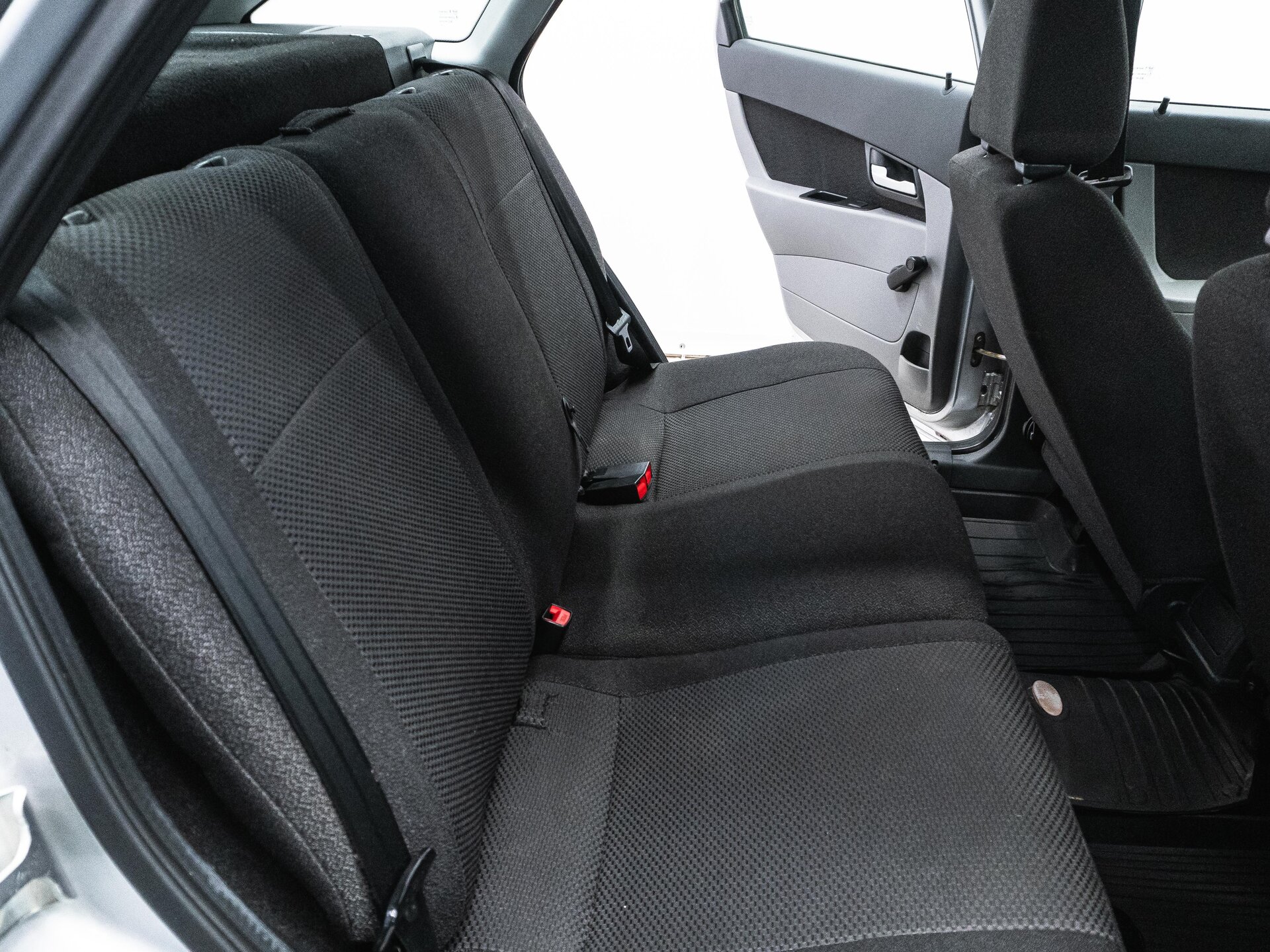 LADA (ВАЗ) Priora 2011 21