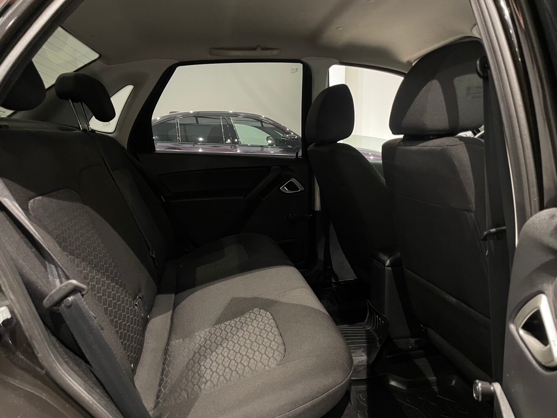Автомобиль Lada (ВАЗ) Granta 1.6 MT (90 л.с.) - 10
