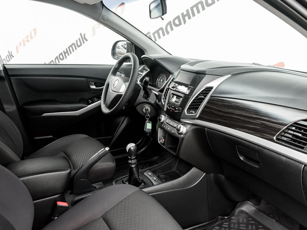 Купить SsangYong Actyon 2.0 MT (149 л.с.), 2013 в Екатеренбурге