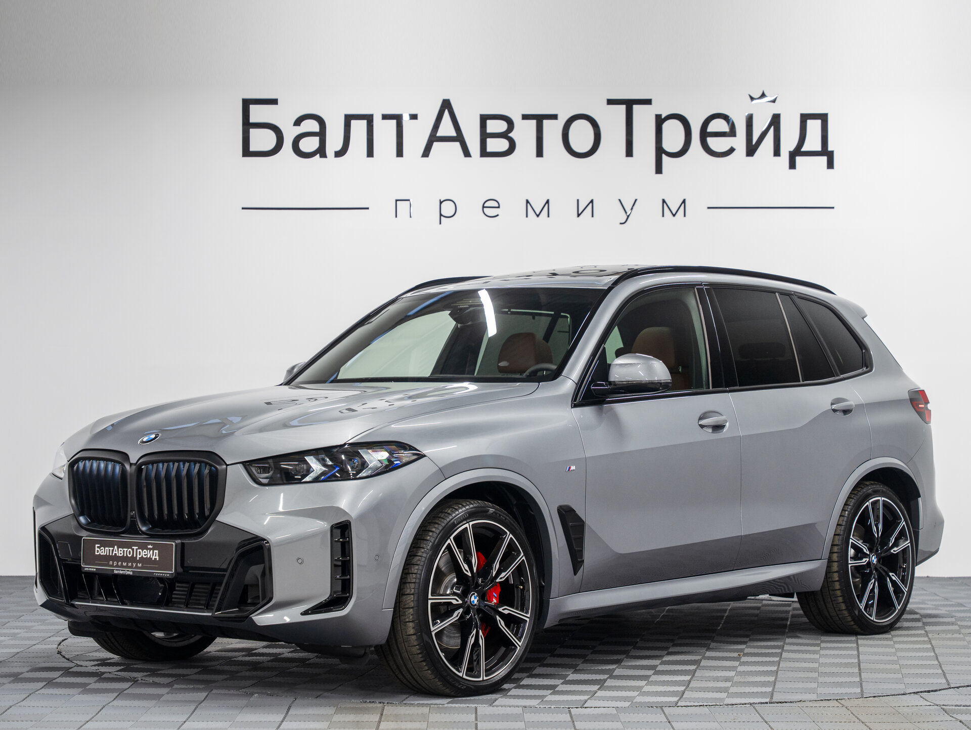 Автомобиль BMW X5 30d 3.0d AT (286 л.с.) 4WD - 1