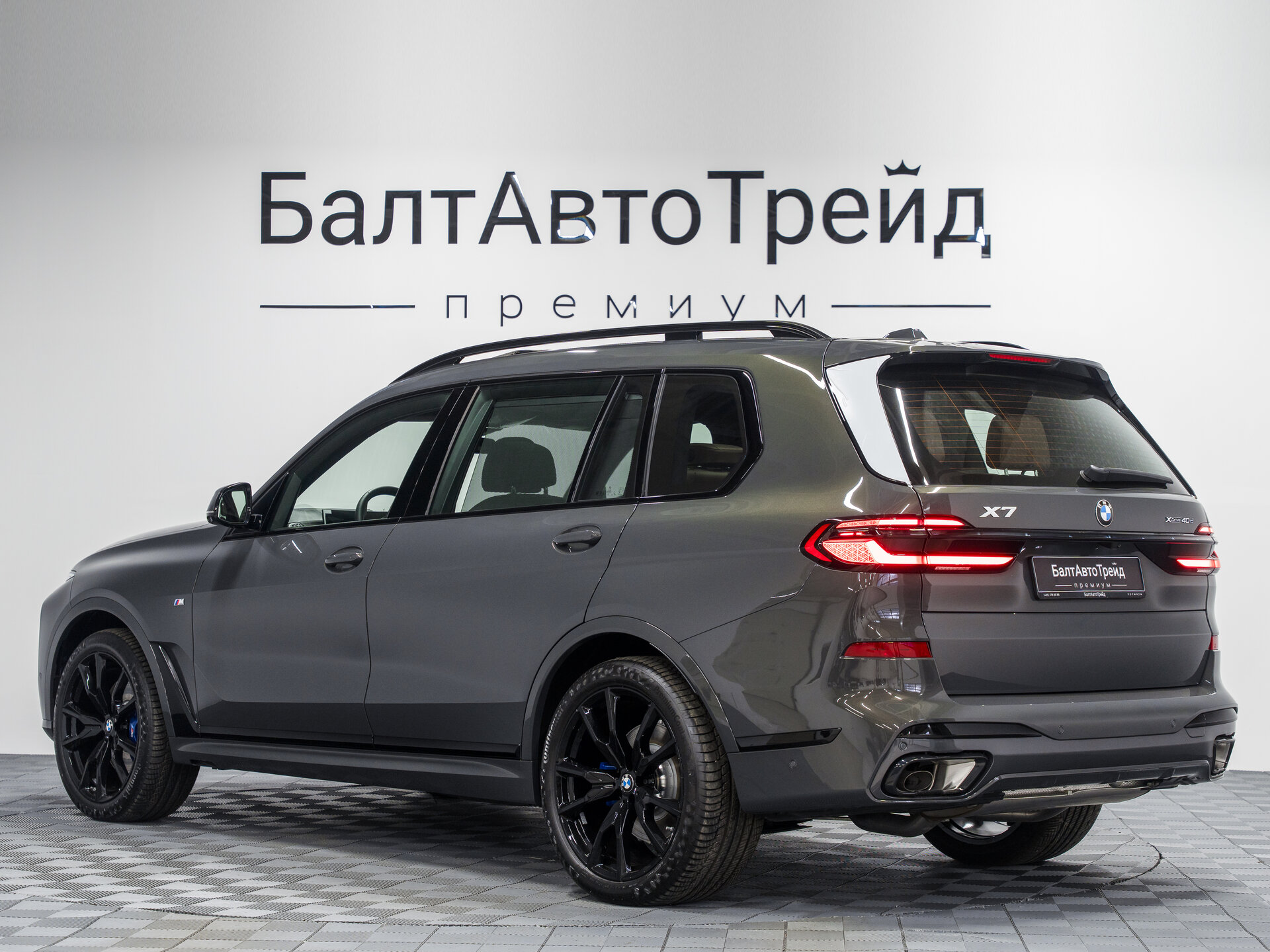 Автомобиль BMW X7 40d 3.0d AT (340 л.с.) 4WD - 11