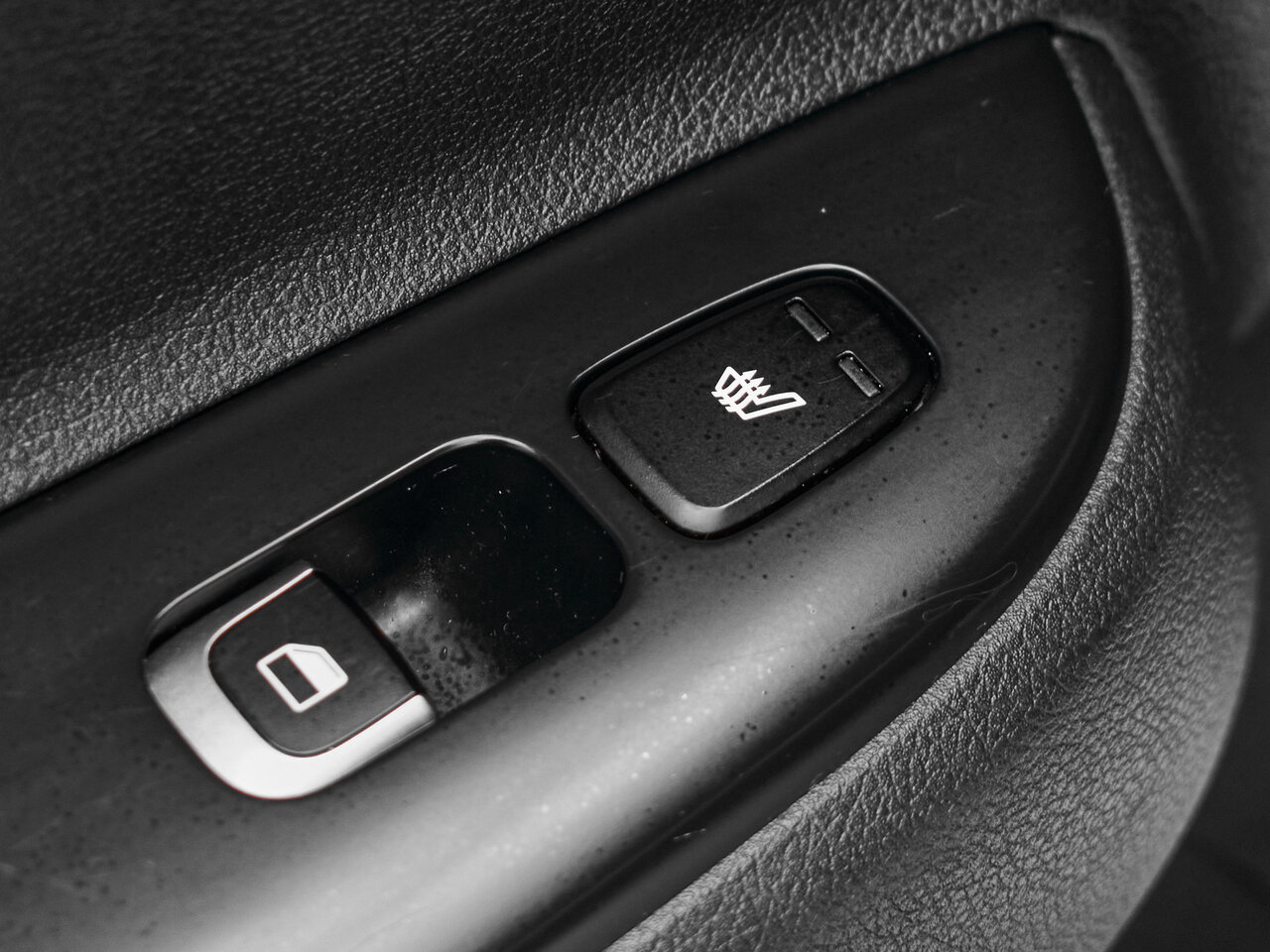 Купить Kia Rio 1.6 AT (123 л.с.), 2017 в Екатеренбурге