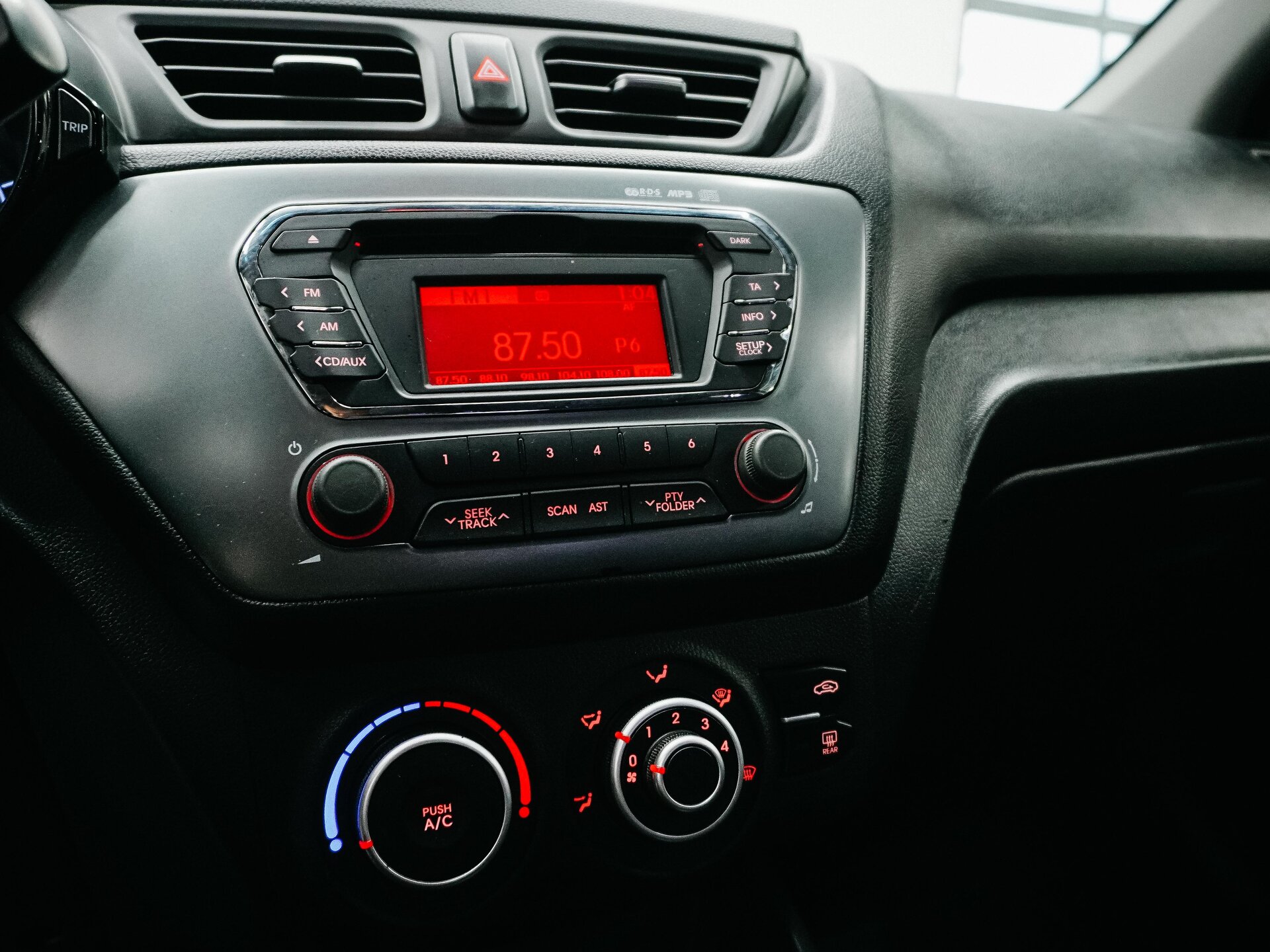 Kia Rio 2014 20
