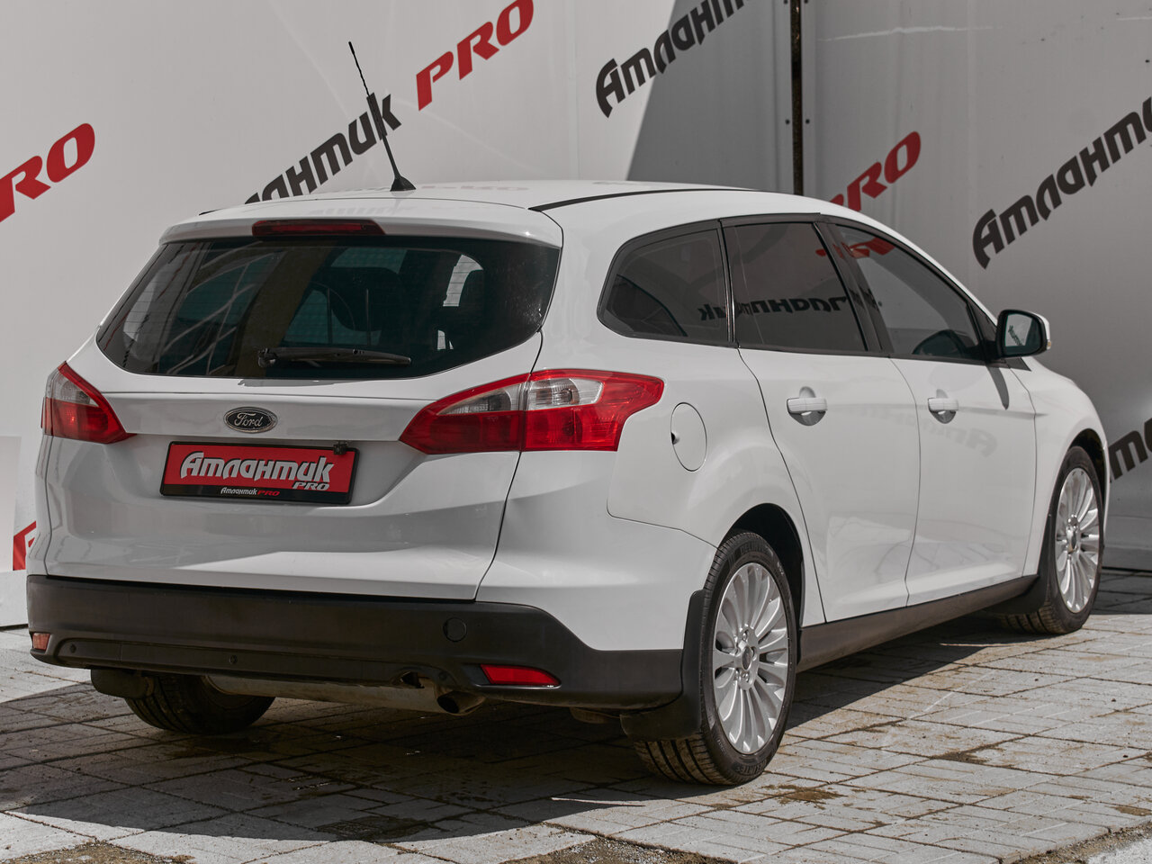 Купить Ford Focus 2.0 AMT (150 л.с.), 2012 в Екатеренбурге