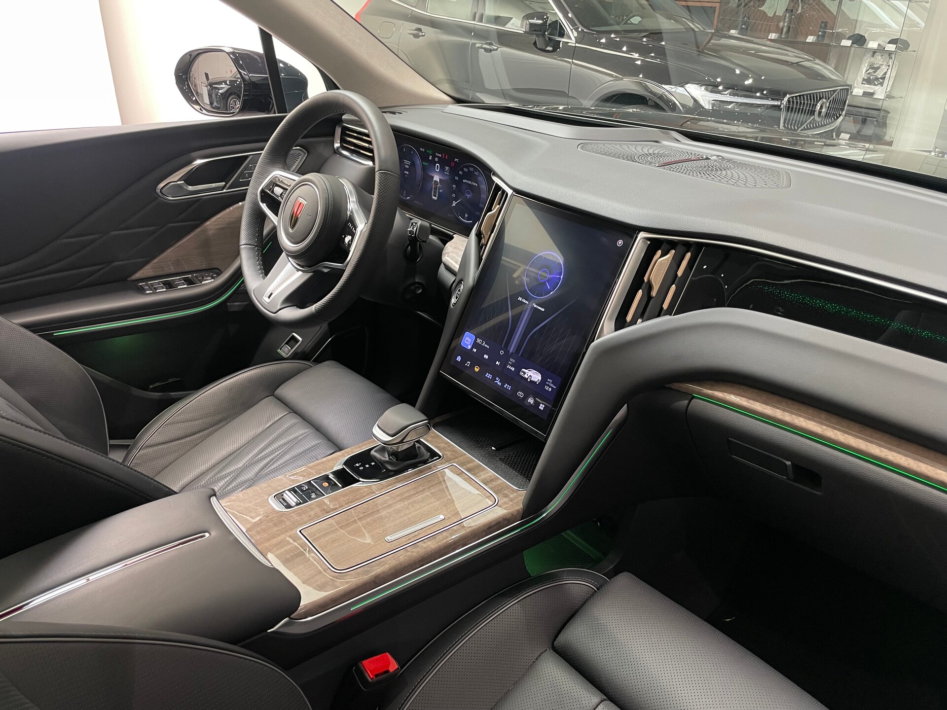 Автомобиль Hongqi HS7 2.0 AT (245 л.с.) 4WD - 12