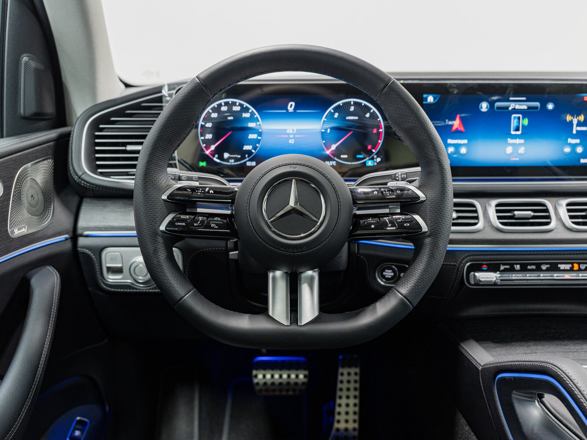 Автомобиль Mercedes-Benz GLS 450 d 3.0d AT (367 л.с.) 4WD - 16