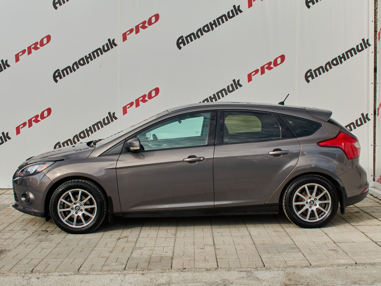 Купить Ford Focus 1.6 AMT (105 л.с.), 2012 в Екатеренбурге
