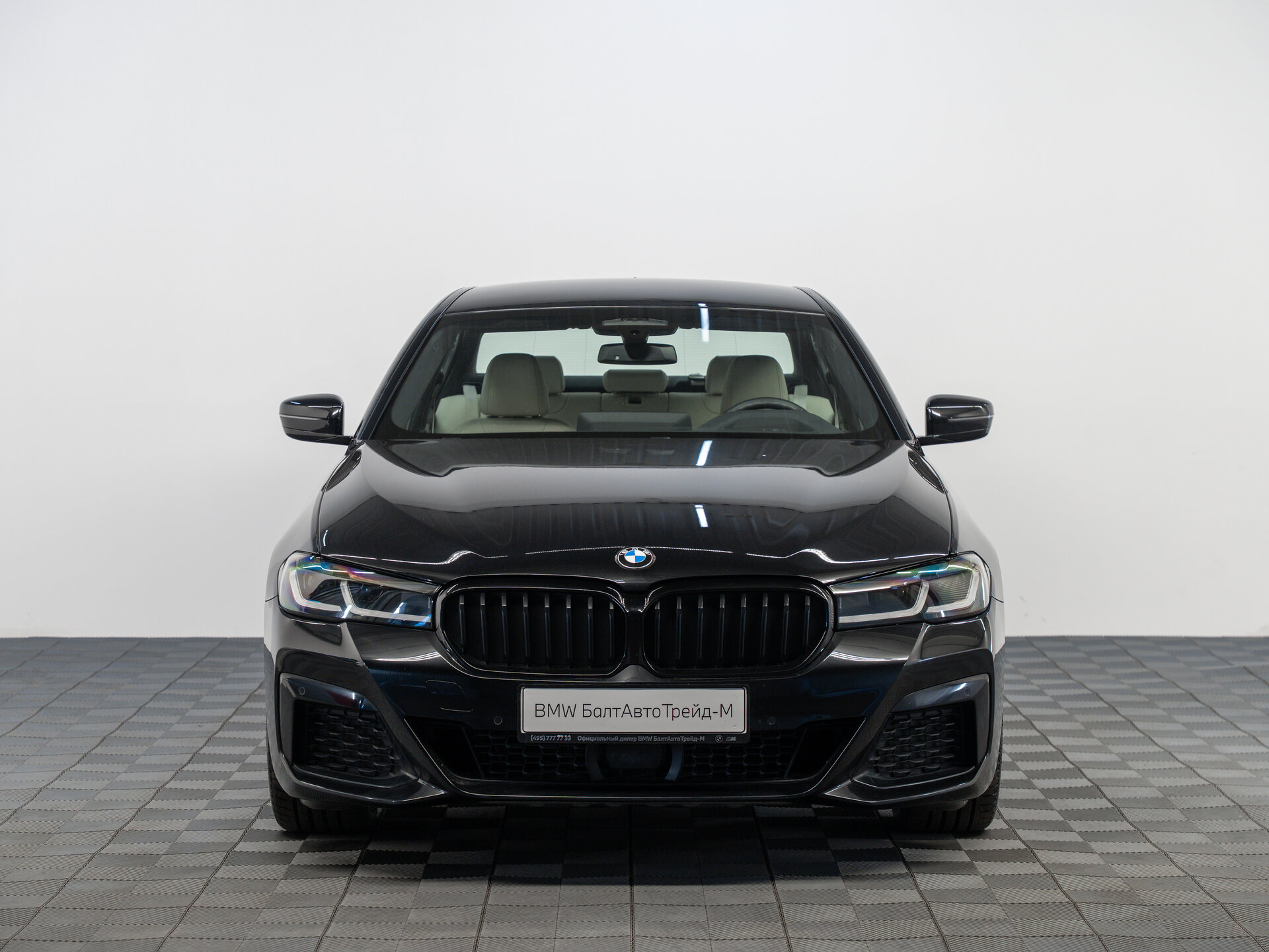 Автомобиль BMW 5 серии 530i xDrive 2.0 AT (249 л.с.) 4WD - 2