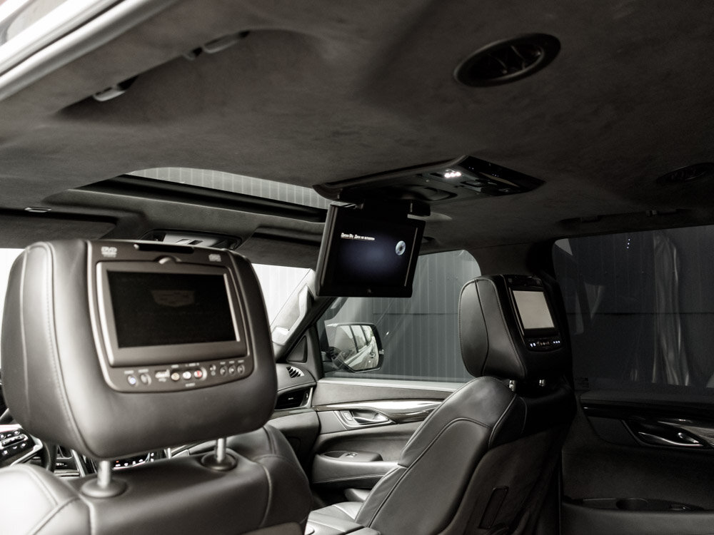 Купить Cadillac Escalade ESV 6.2 AT (409 л.с.) 4WD, 2016 в Екатеренбурге