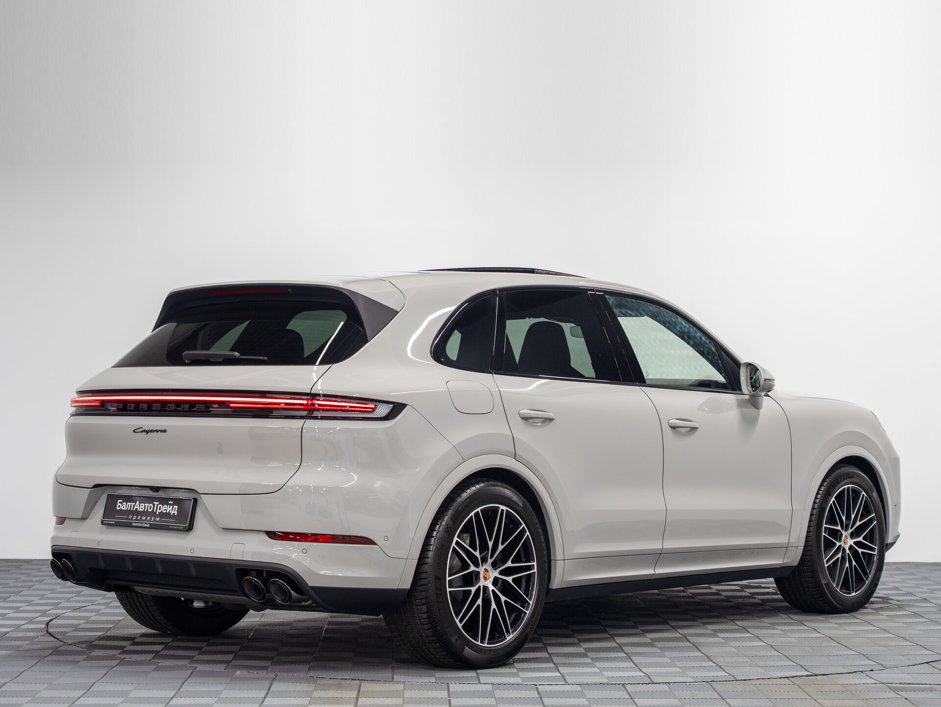Автомобиль Porsche Cayenne 3.0 AT (353 л.с.) 4WD - 7