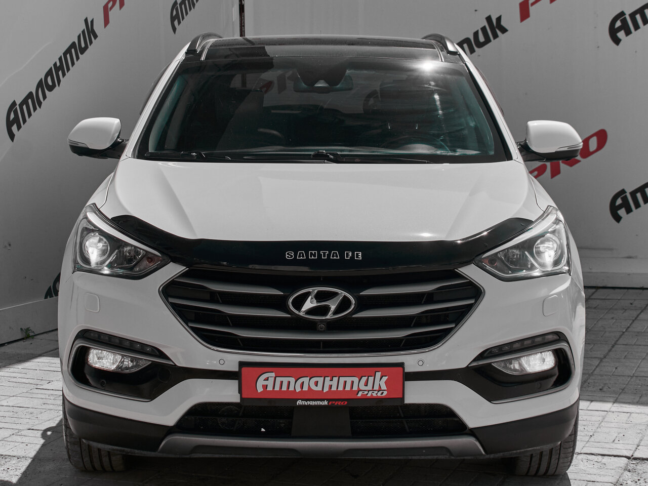 Купить Hyundai Santa Fe 2.4 AT (171 л.с.) 4WD, 2017 в Екатеренбурге