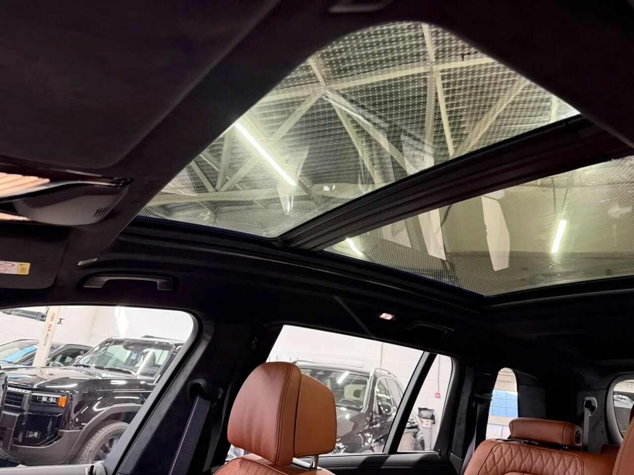 Автомобиль BMW X7 40i 3.0 AT (381 л.с.) 4WD - 13