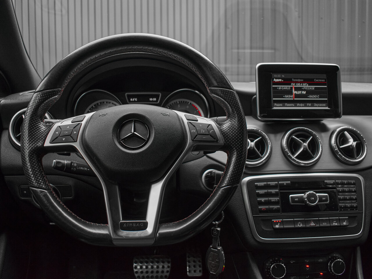 Купить Mercedes-Benz CLA 200 1.6 AMT (156 л.с.), 2014 в Екатеренбурге