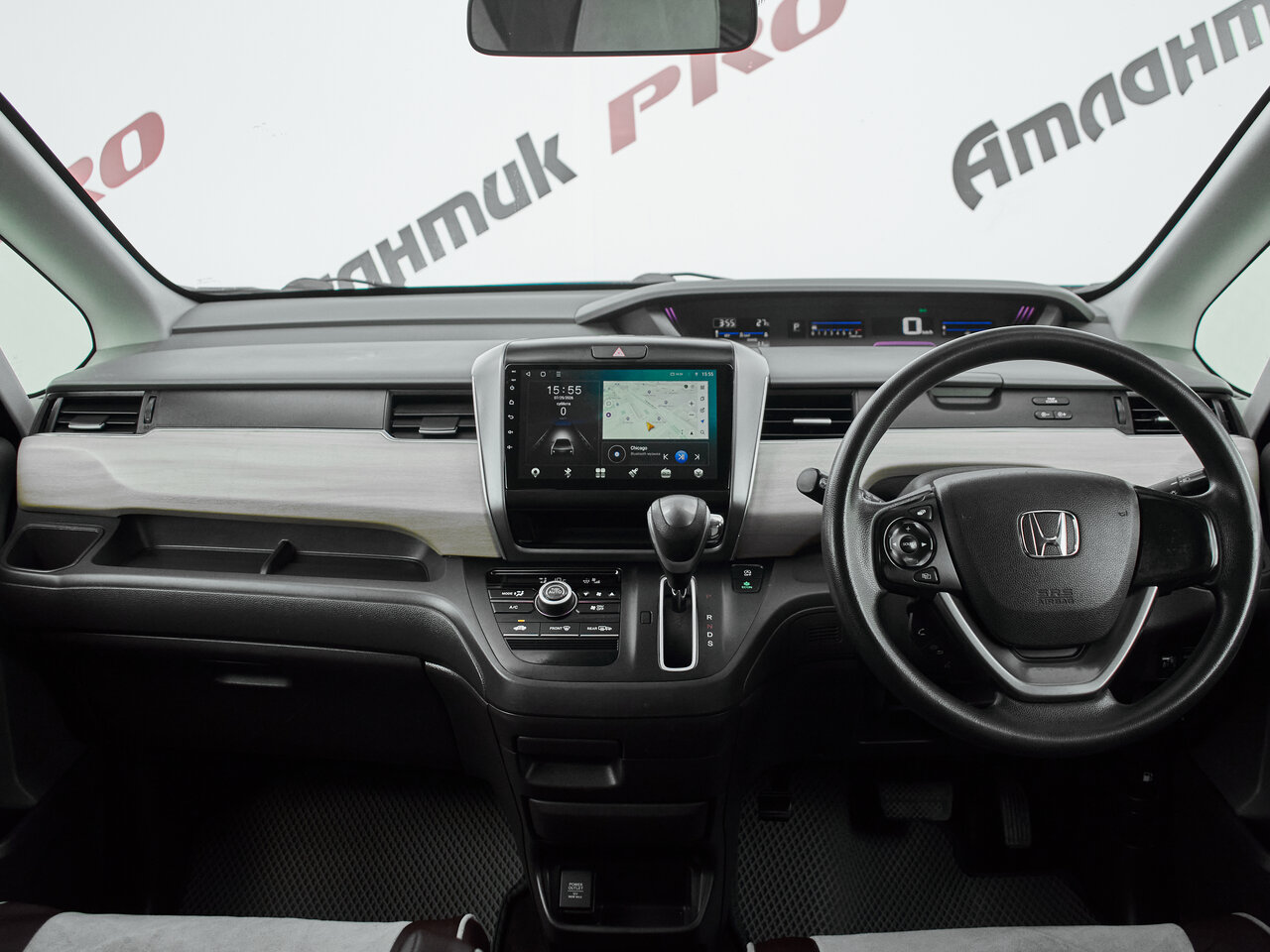 Купить Honda Freed 1.5 CVT (131 л.с.), 2016 в Екатеренбурге