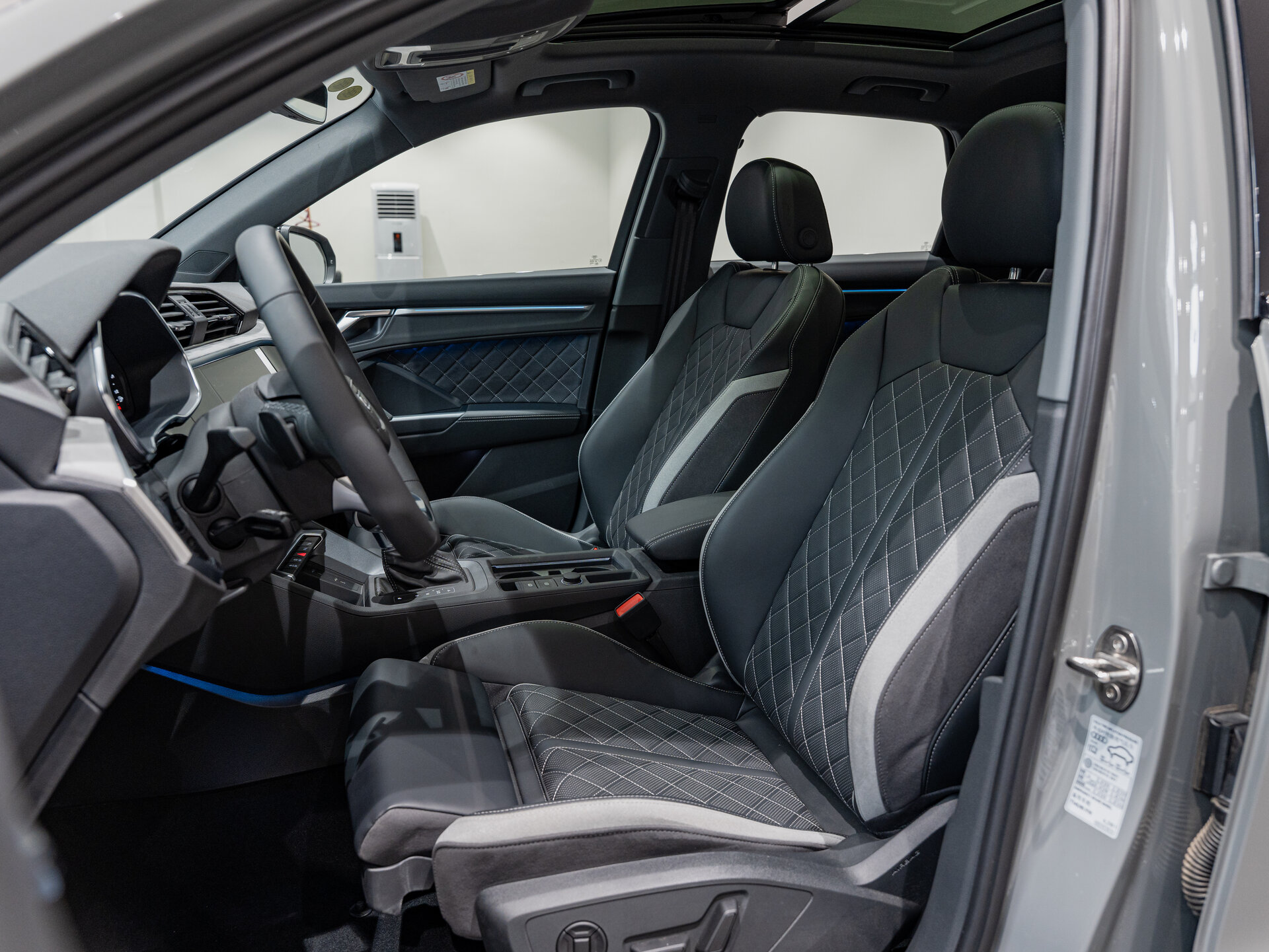 Автомобиль Audi Q3 35 TFSI 1.5 AMT (160 л.с.) - 17