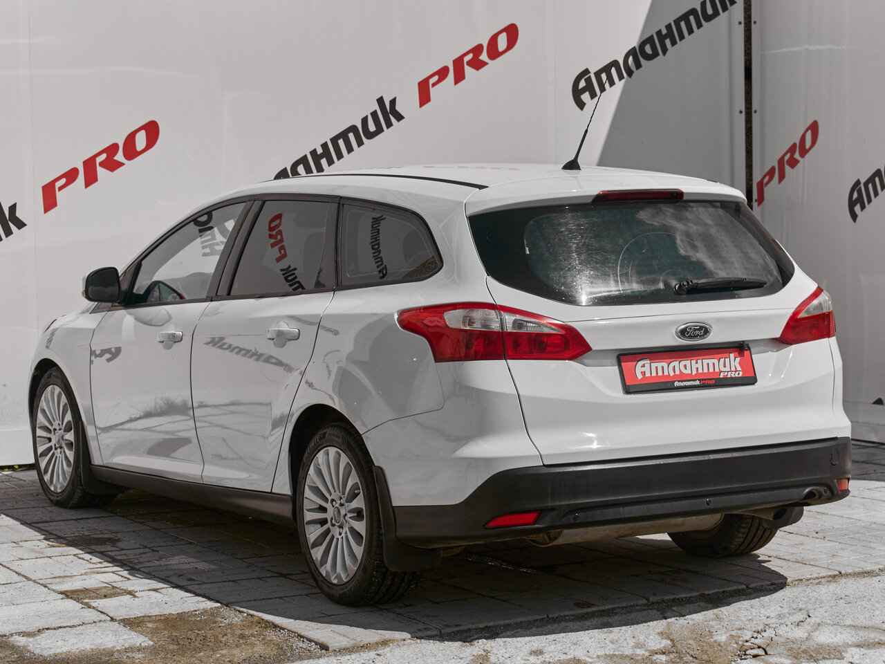 Купить Ford Focus 2.0 AMT (150 л.с.), 2012 в Екатеренбурге
