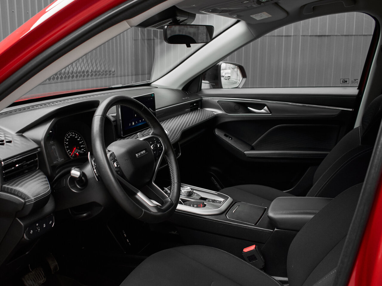 Купить Haval Jolion 1.5 AMT (150 л.с.) 4WD, 2024 в Екатеренбурге