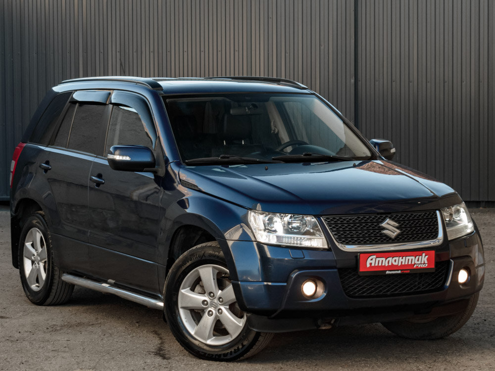 Купить Suzuki Grand Vitara 2.4 AT (169 л.с.) 4WD, 2011 в Екатеренбурге