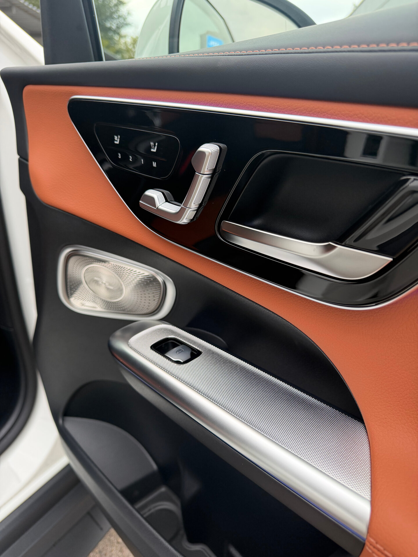 Автомобиль Mercedes-Benz GLC Coupe 300 2.0 AT (258 л.с.) 4WD - 14