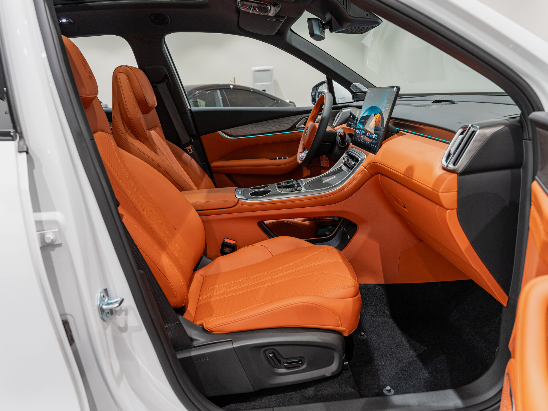 Автомобиль Geely Galaxy M7 1.5hyb AT (238 л.с.) - 10