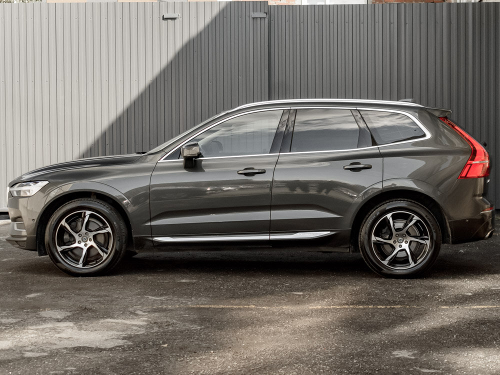 Купить Volvo XC60 2.0 AT (249 л.с.) 4WD, 2018 в Екатеренбурге