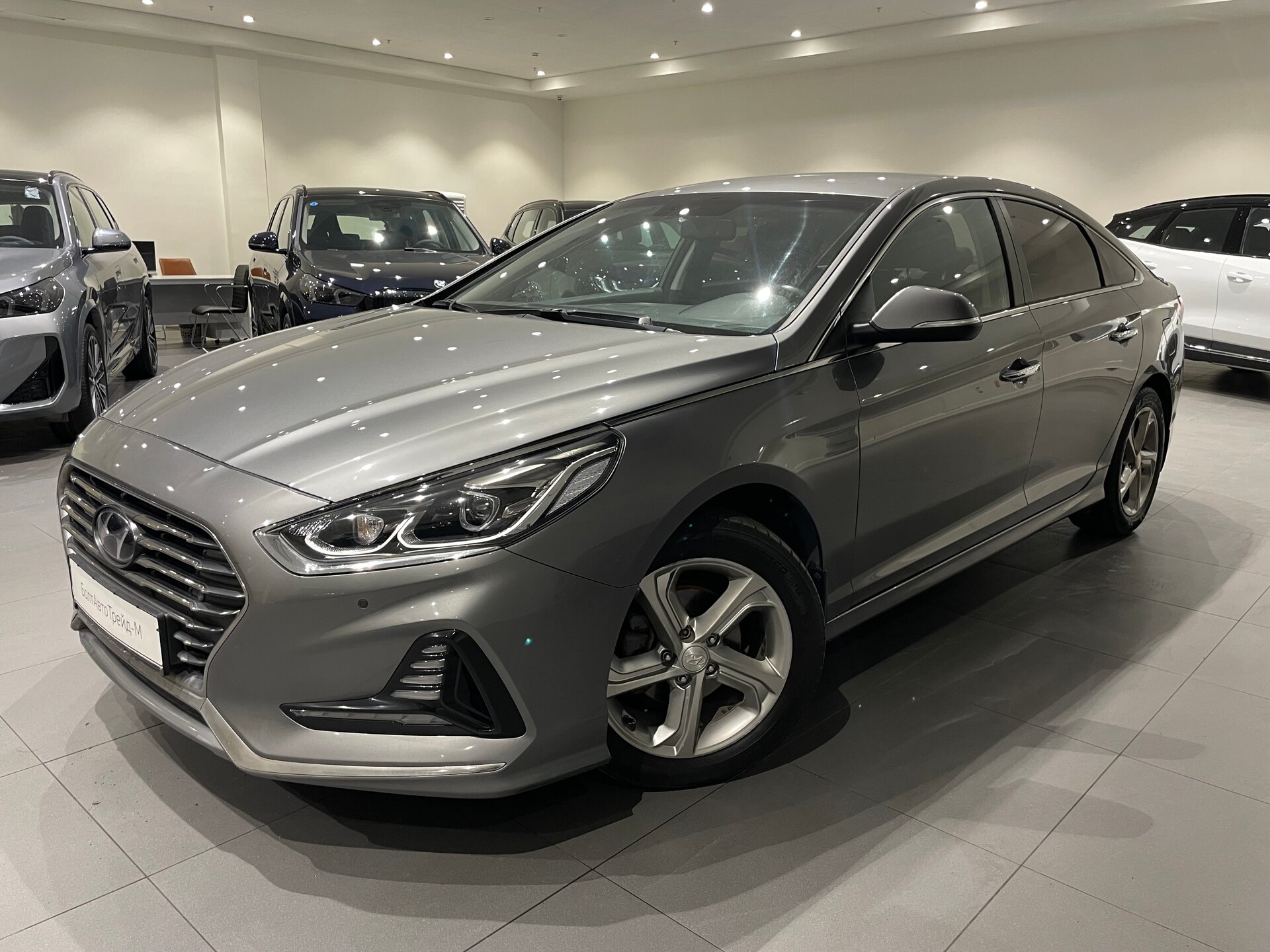 Автомобиль Hyundai Sonata 2.0 AT (150 л.с.) - 1