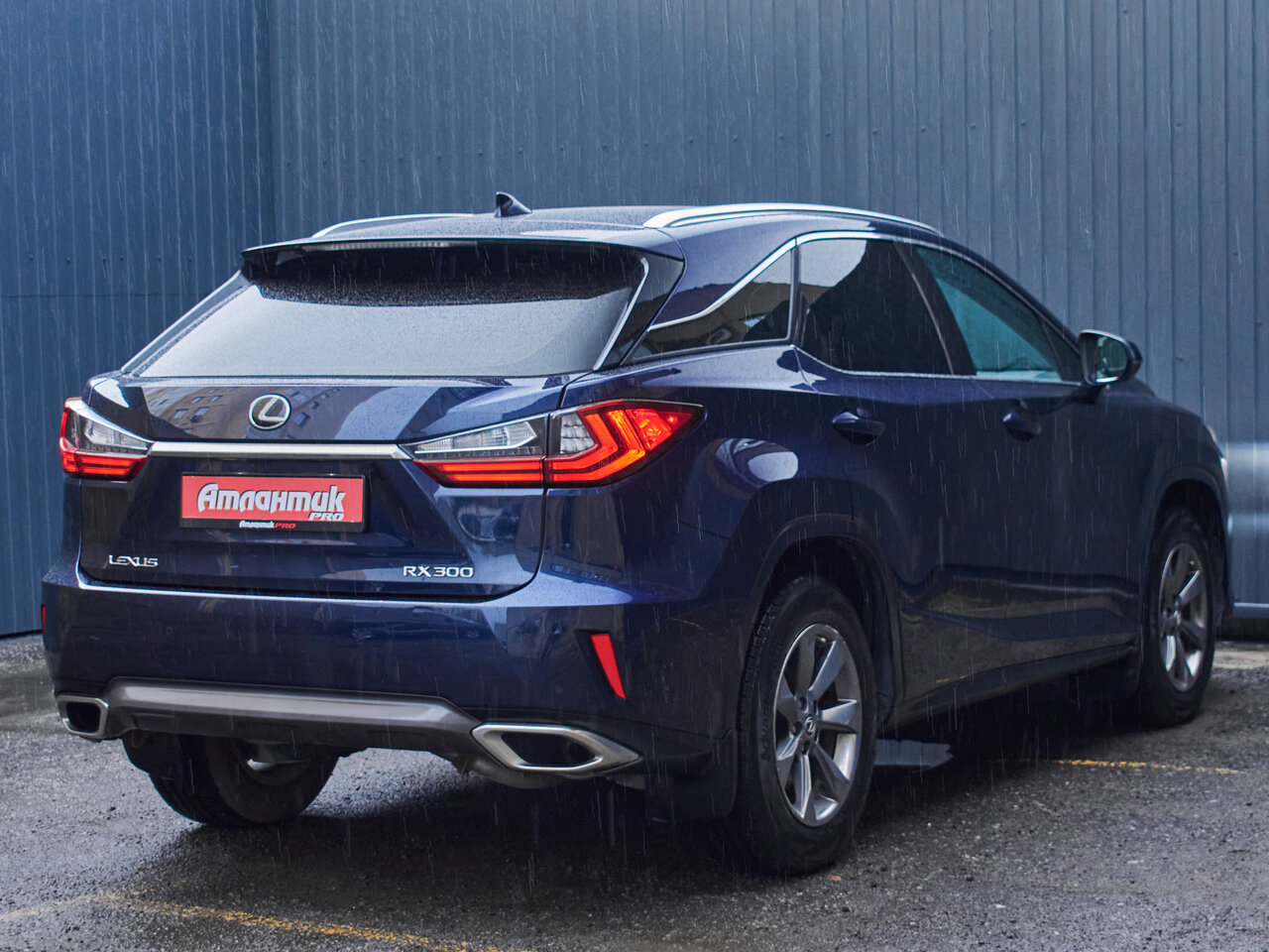 Купить Lexus RX 200t 2.0 AT (238 л.с.) 4WD, 2018 в Екатеренбурге