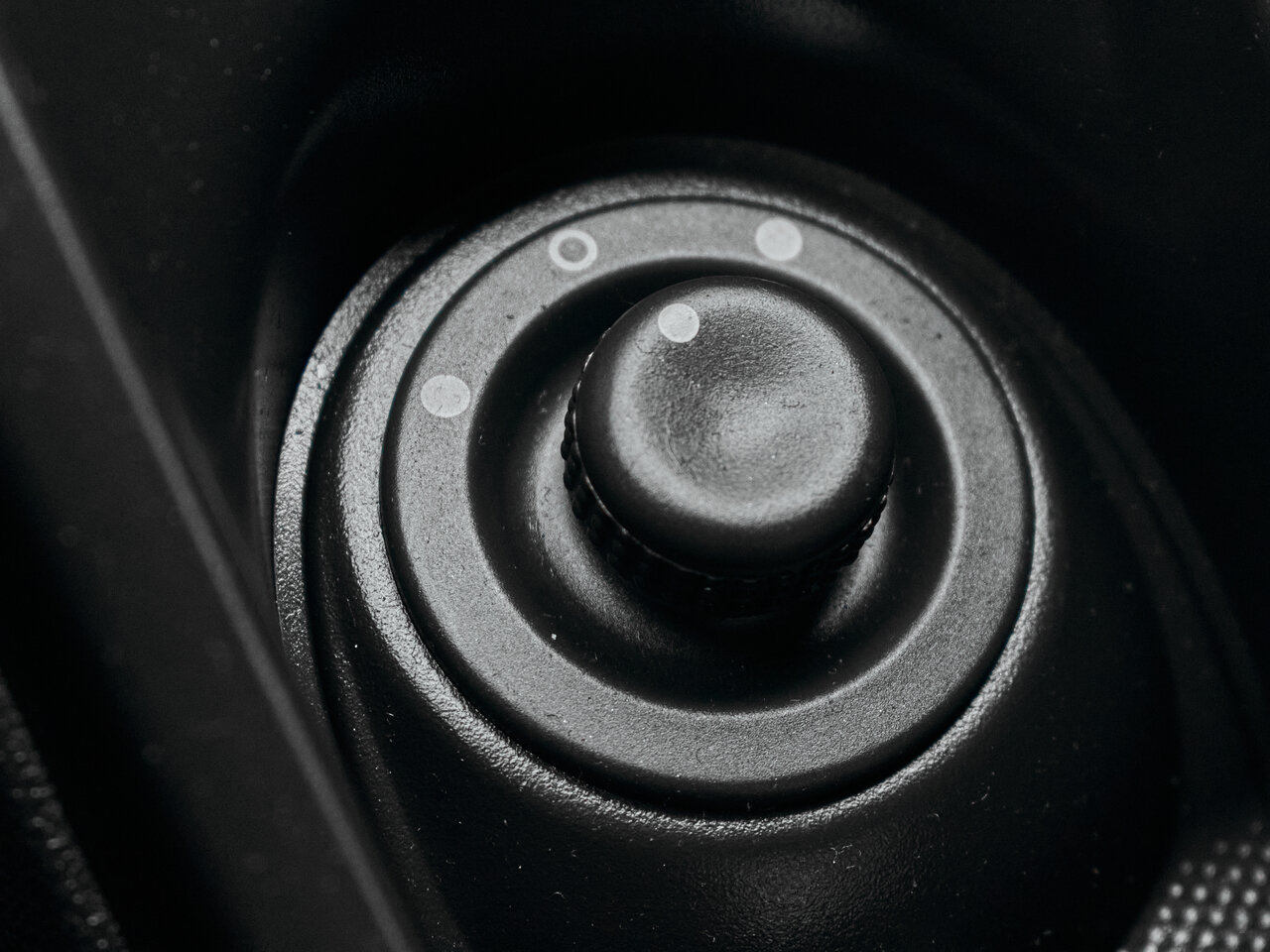 Купить Renault Duster 1.6 MT (102 л.с.), 2014 в Екатеренбурге