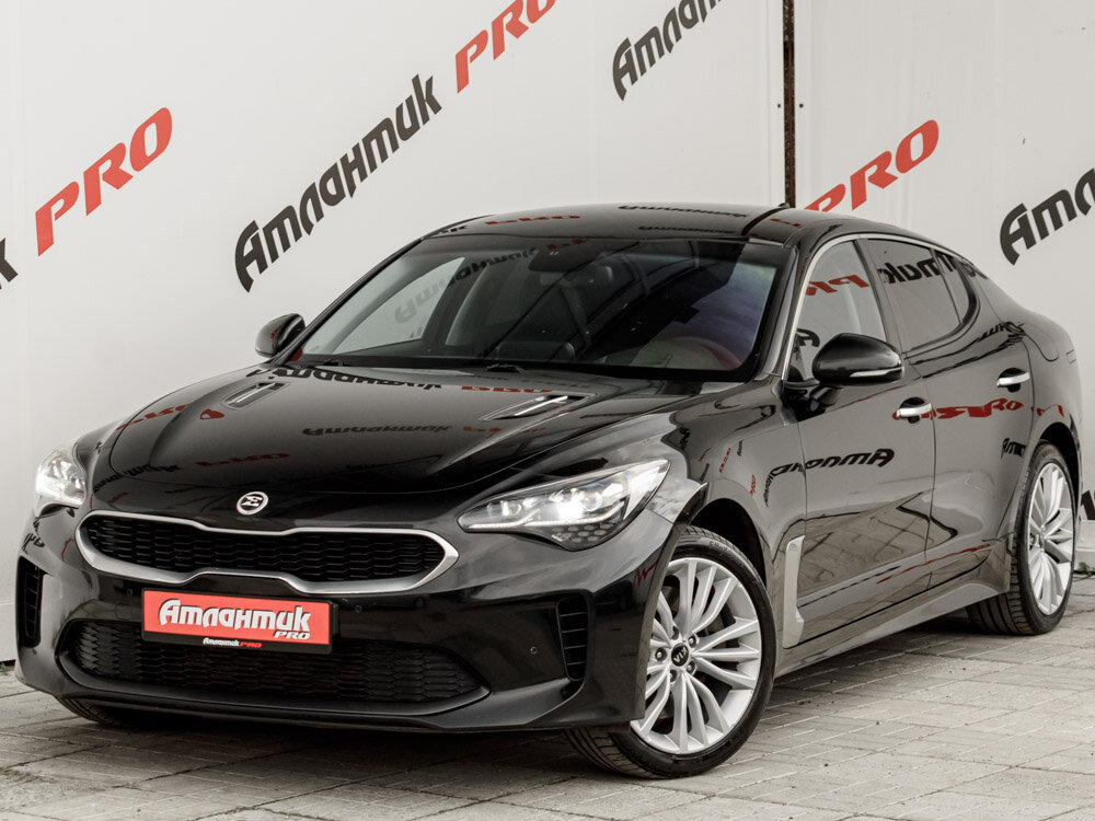 Купить Kia Stinger 2.0 AT (247 л.с.) 4WD, 2018 в Екатеренбурге