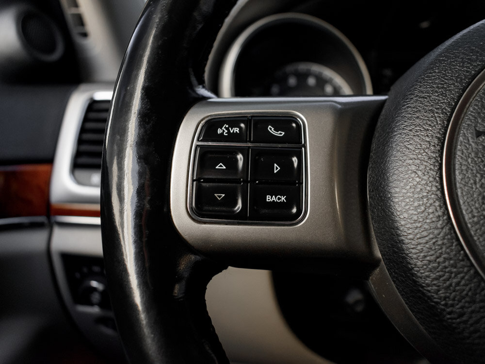 Купить Jeep Grand Cherokee 3.6 AT (286 л.с.) 4WD, 2011 в Екатеренбурге