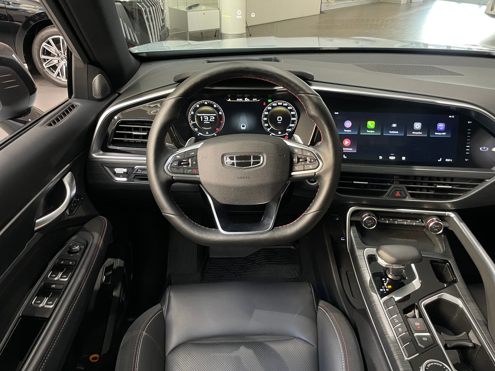 Автомобиль Geely Tugella 2.0 AT (238 л.с.) 4WD - 14