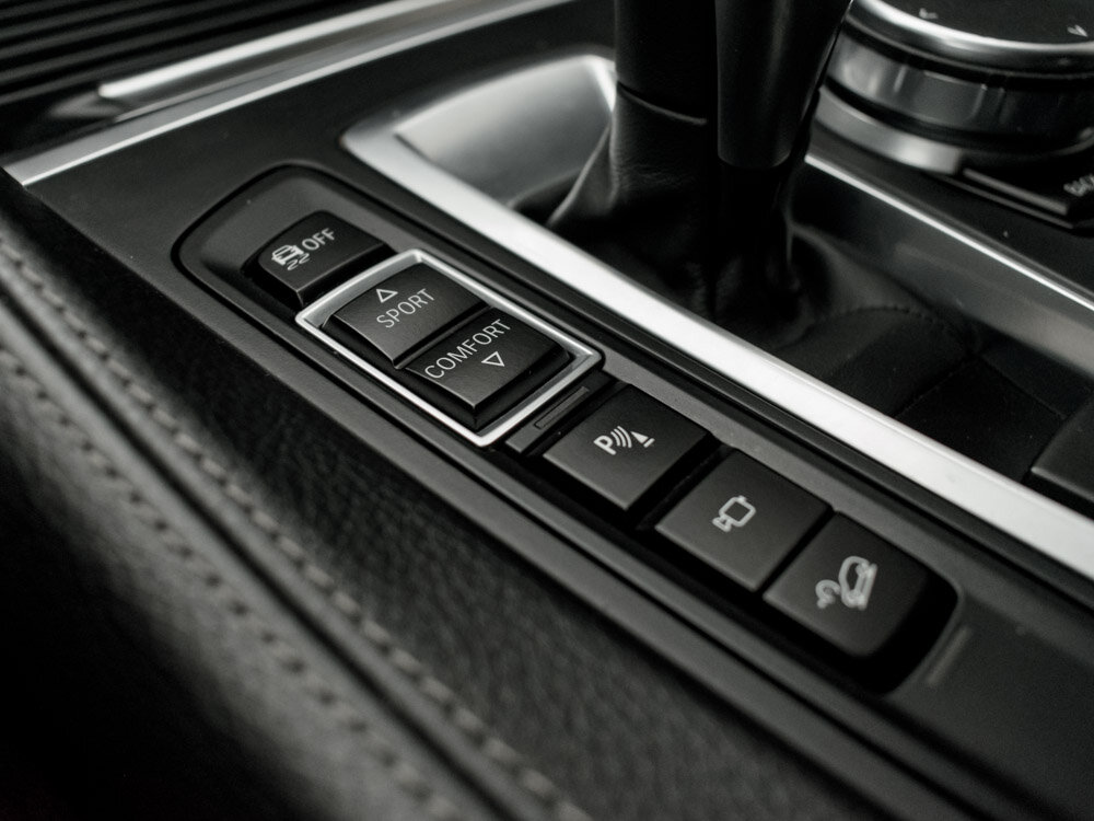 Купить BMW X6 40d 3.0d AT (313 л.с.) 4WD, 2018 в Екатеренбурге
