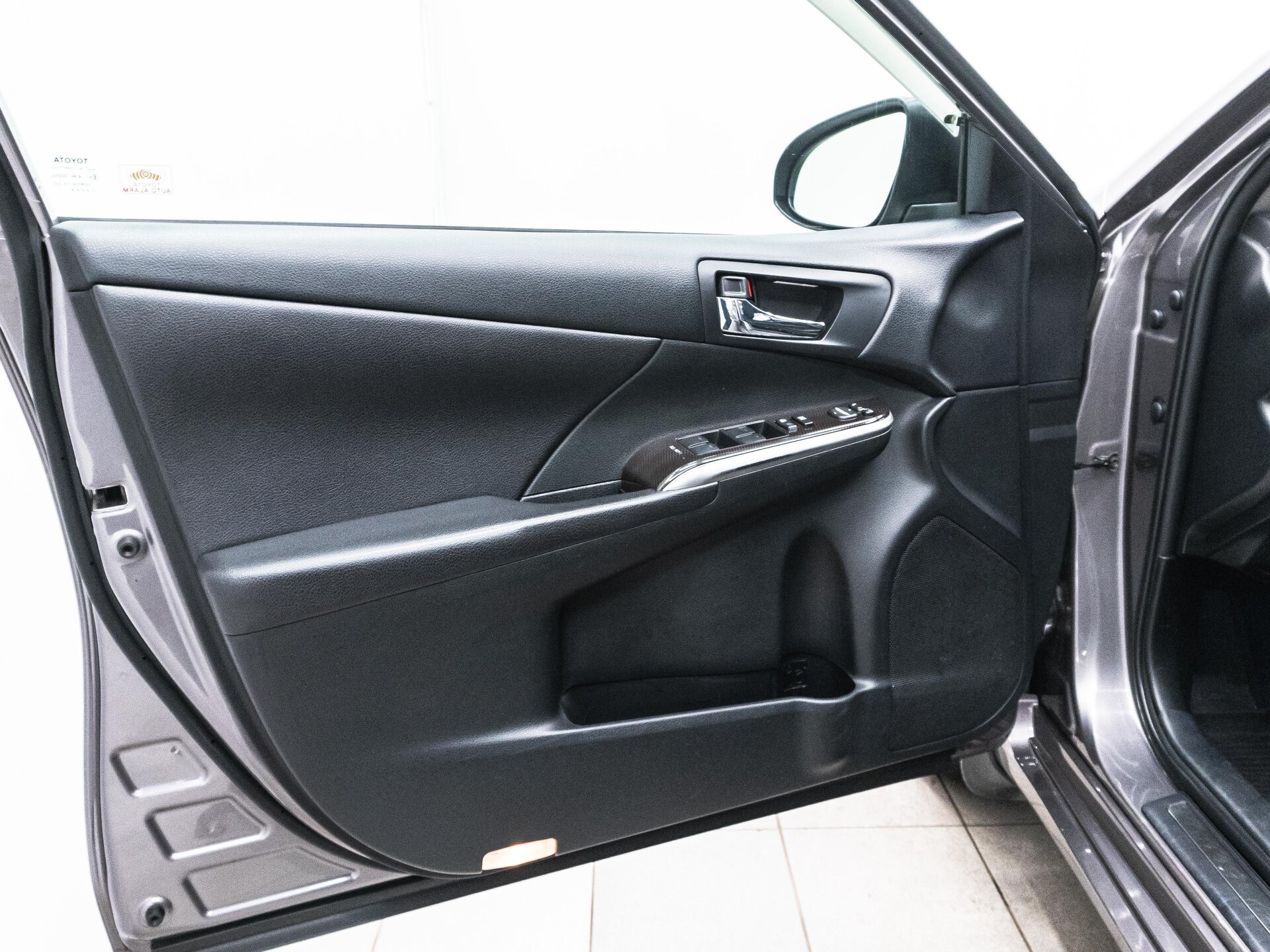 Toyota Camry 2015 9