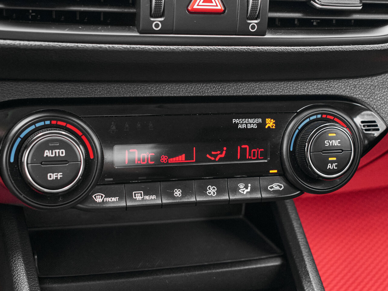 Купить Kia K3 1.6 CVT (123 л.с.), 2021 в Екатеренбурге