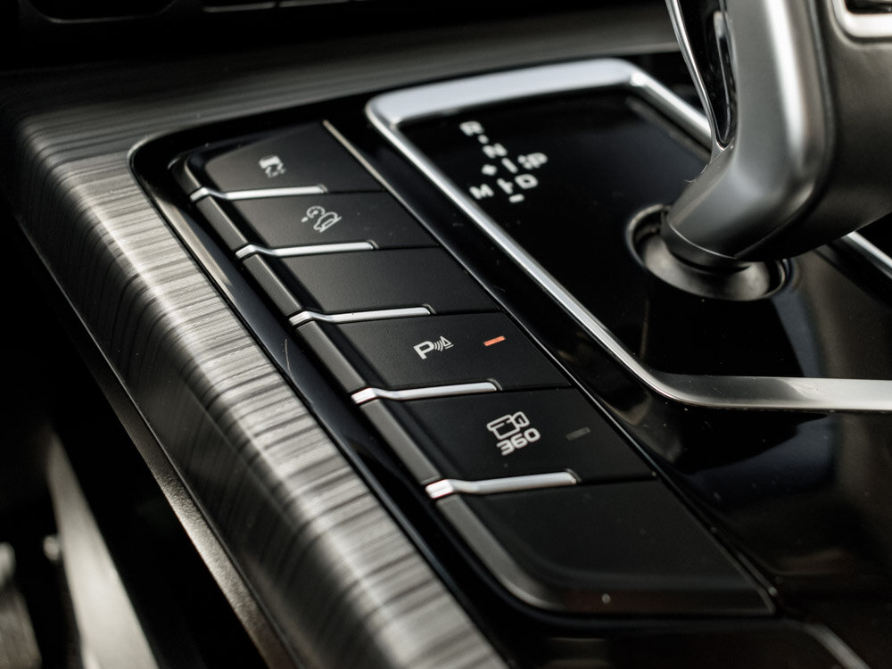 Купить Geely Atlas Pro 1.5 AMT (177 л.с.) 4WD, 2021 в Екатеренбурге