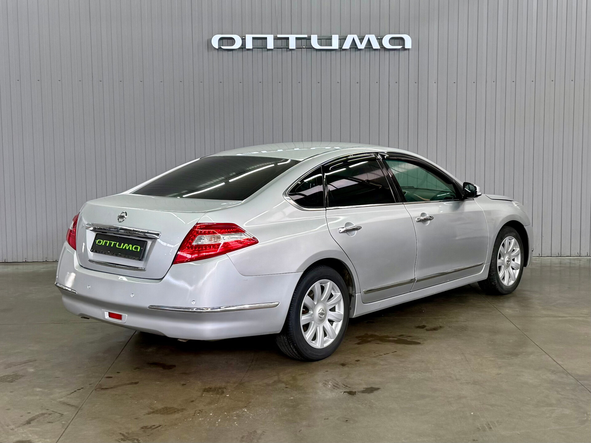 Nissan Teana 