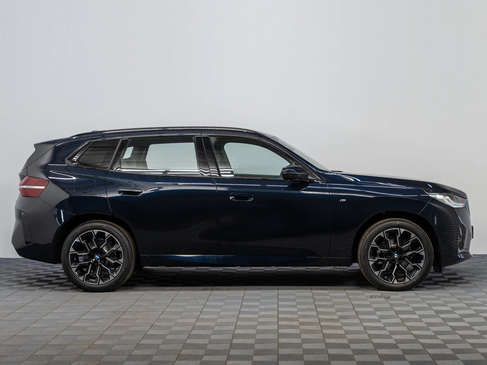 Автомобиль BMW X3 30L xDrive 2.0 AT (258 л.с.) 4WD - 4