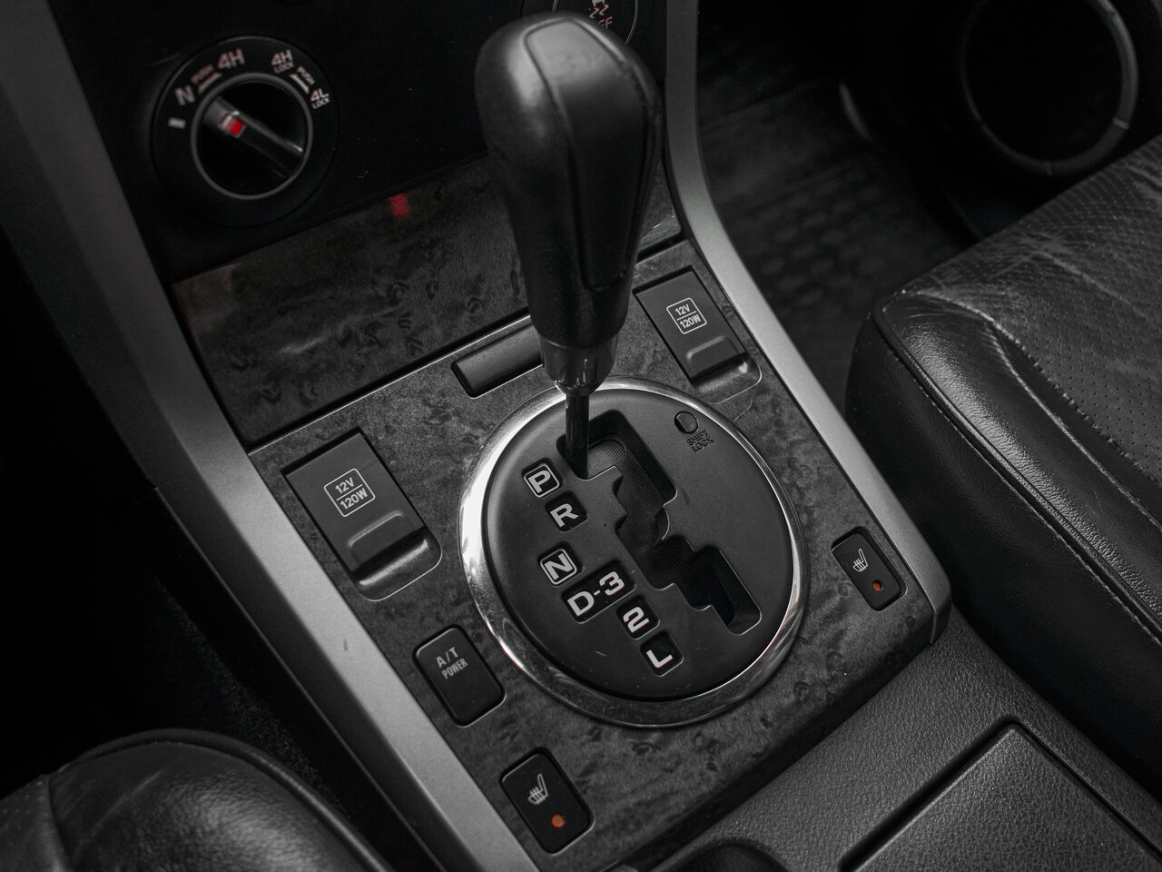 Купить Suzuki Grand Vitara 2.4 AT (169 л.с.) 4WD, 2011 в Екатеренбурге