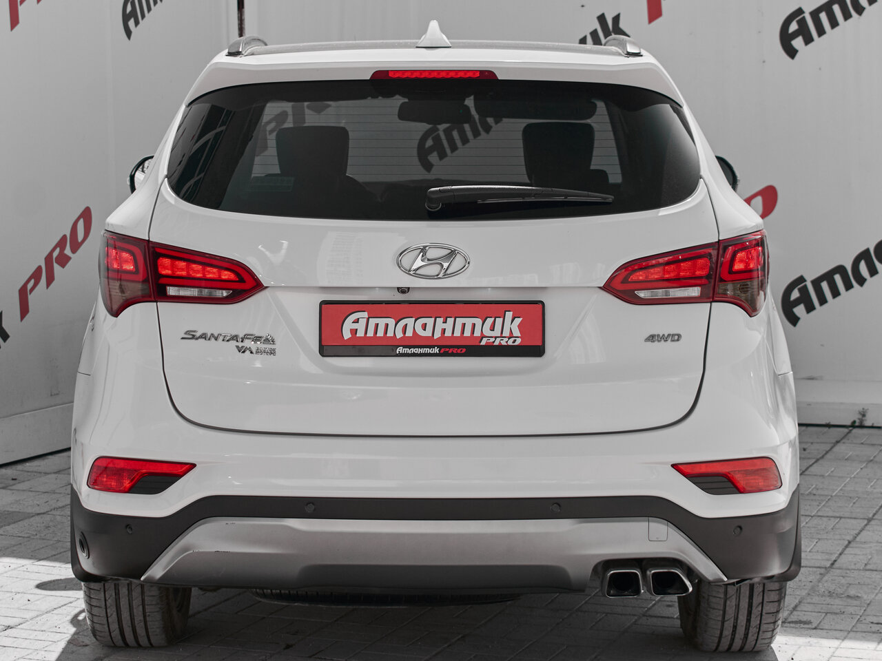 Купить Hyundai Santa Fe 2.4 AT (171 л.с.) 4WD, 2017 в Екатеренбурге