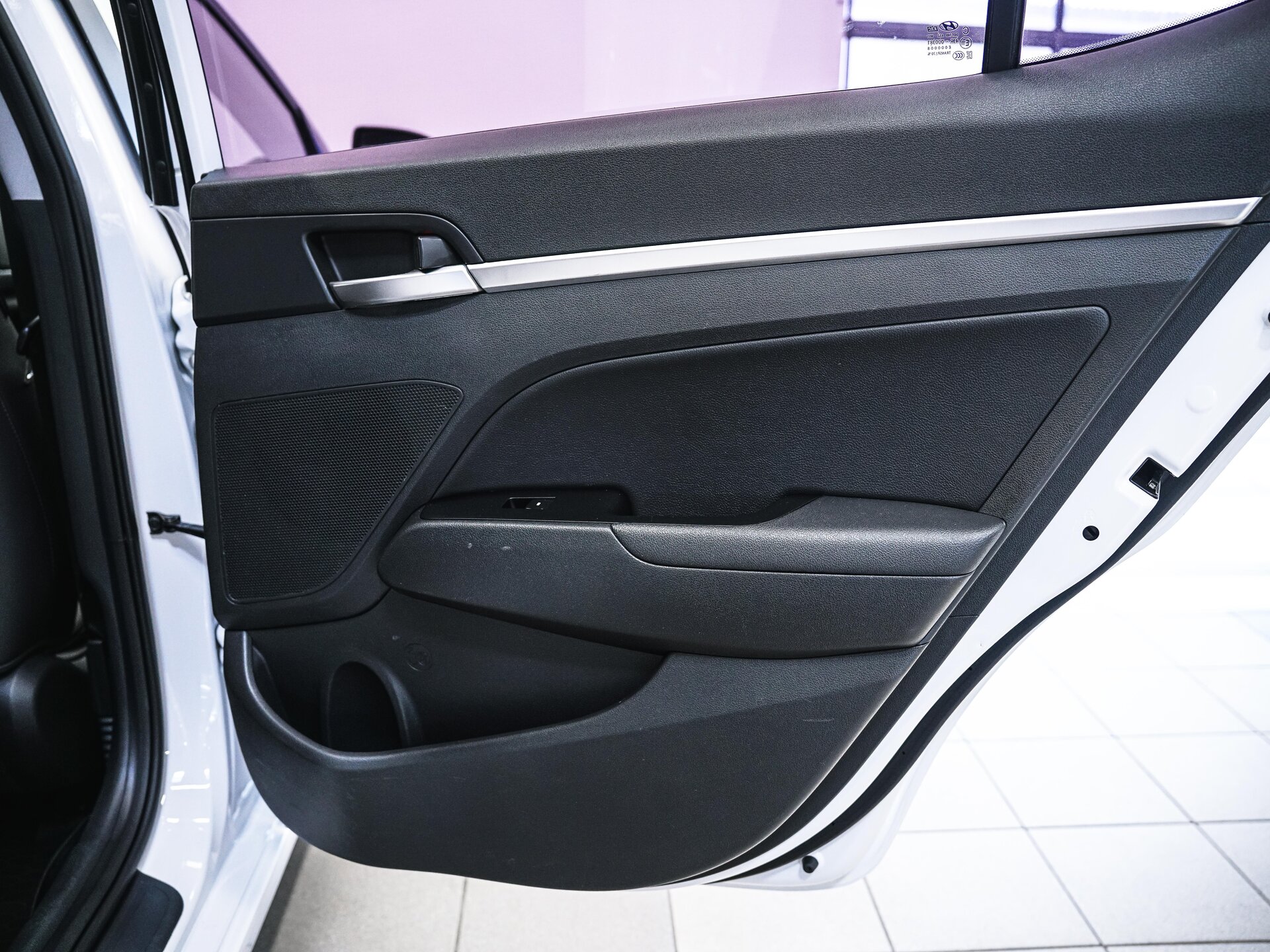 Hyundai Avante 2019 25