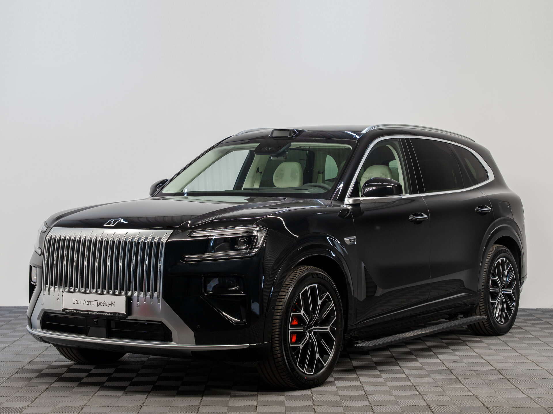 Автомобиль Zeekr 8X 55 kWh 2.0hyb AT (898 л.с.) 4WD - 1