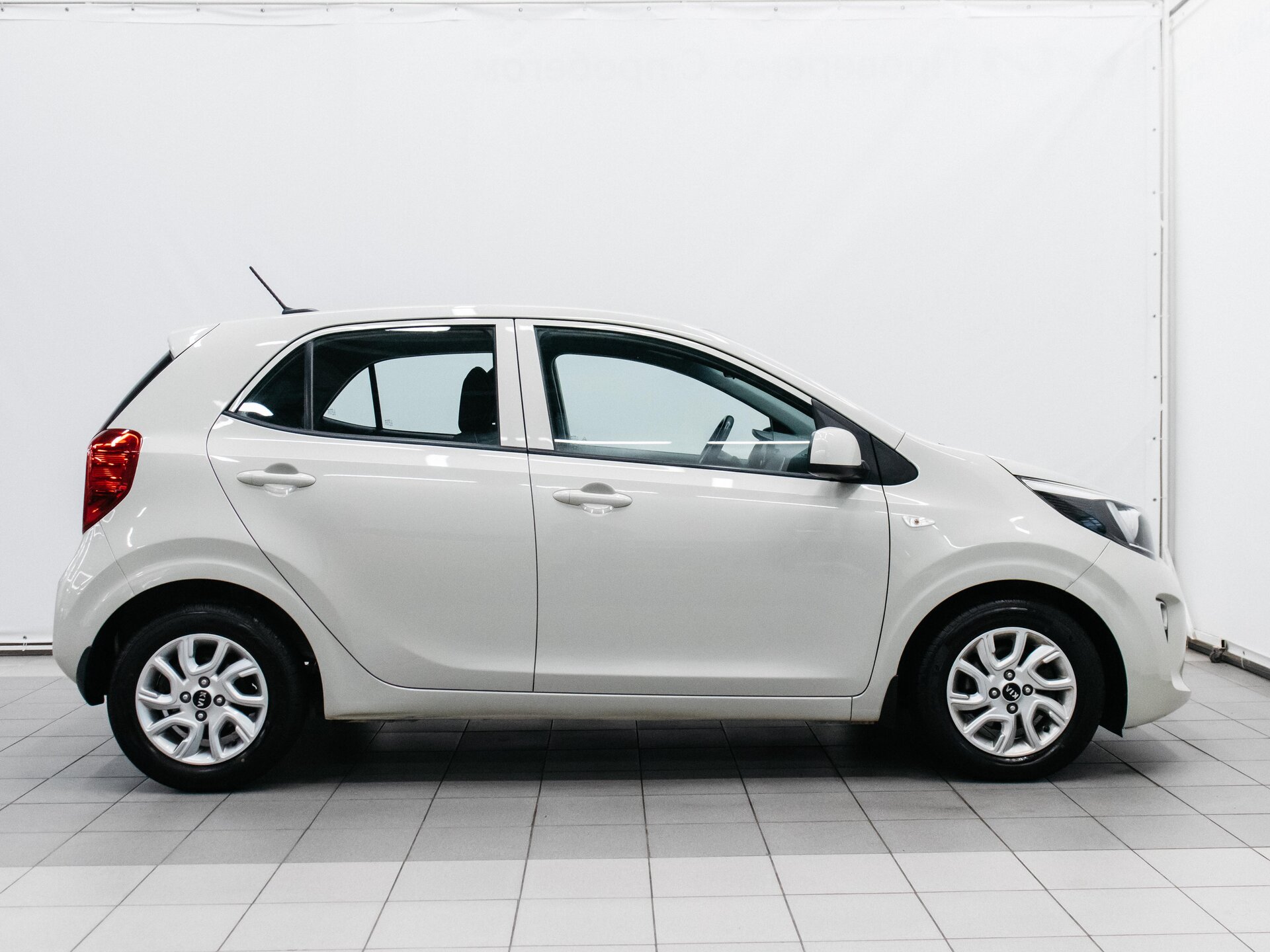 Kia Picanto 2017 6