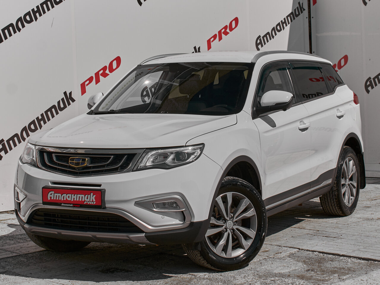 Купить Geely Atlas 2.4 AT (149 л.с.), 2019 в Екатеренбурге