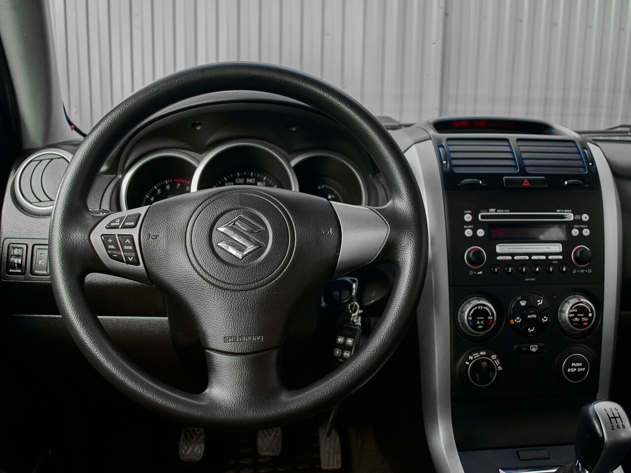 Купить Suzuki Grand Vitara 2.0 MT (140 л.с.) 4WD, 2008 в Екатеренбурге